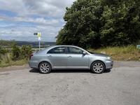 TOYOTA AVENSIS